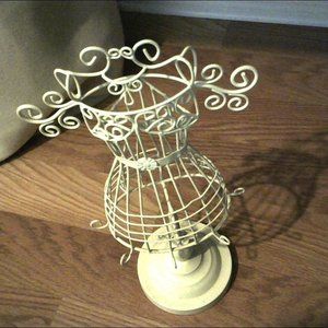 METAL DRESS FOR JEWELRY